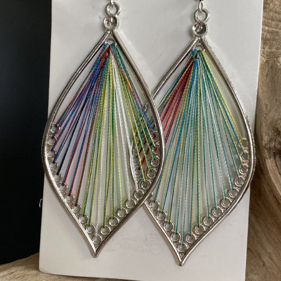 Dangle Earrings Boho Chic Handmade String - Thread  W/Silver Tone 9cm… - Picture 2 of 5